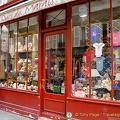 L'Ours du Marais, a teddy bear shop at 18 Rue Pavée  